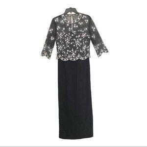 Macis Embellished Black/Silver Formal Maxi Dress Size 6